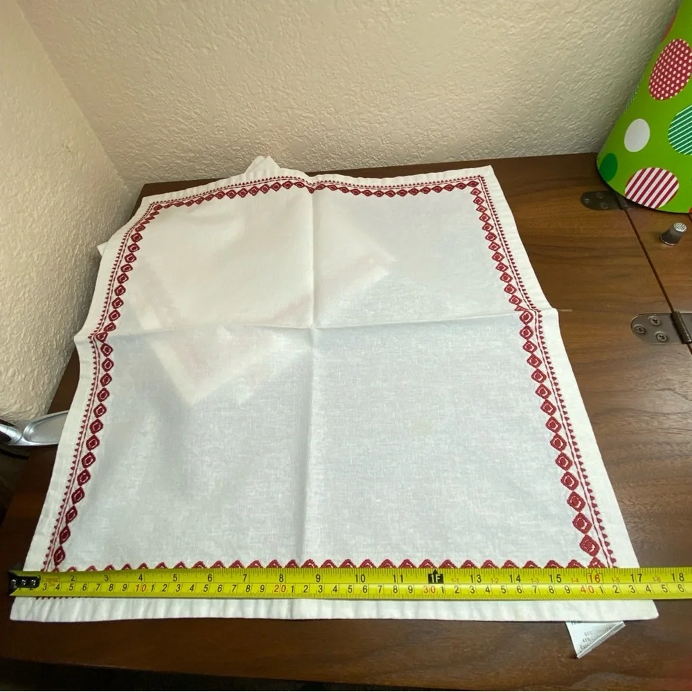 Vintage Pottery Barn (4) Linen Cotton‎ Napkins White Embroidered Border 18x18